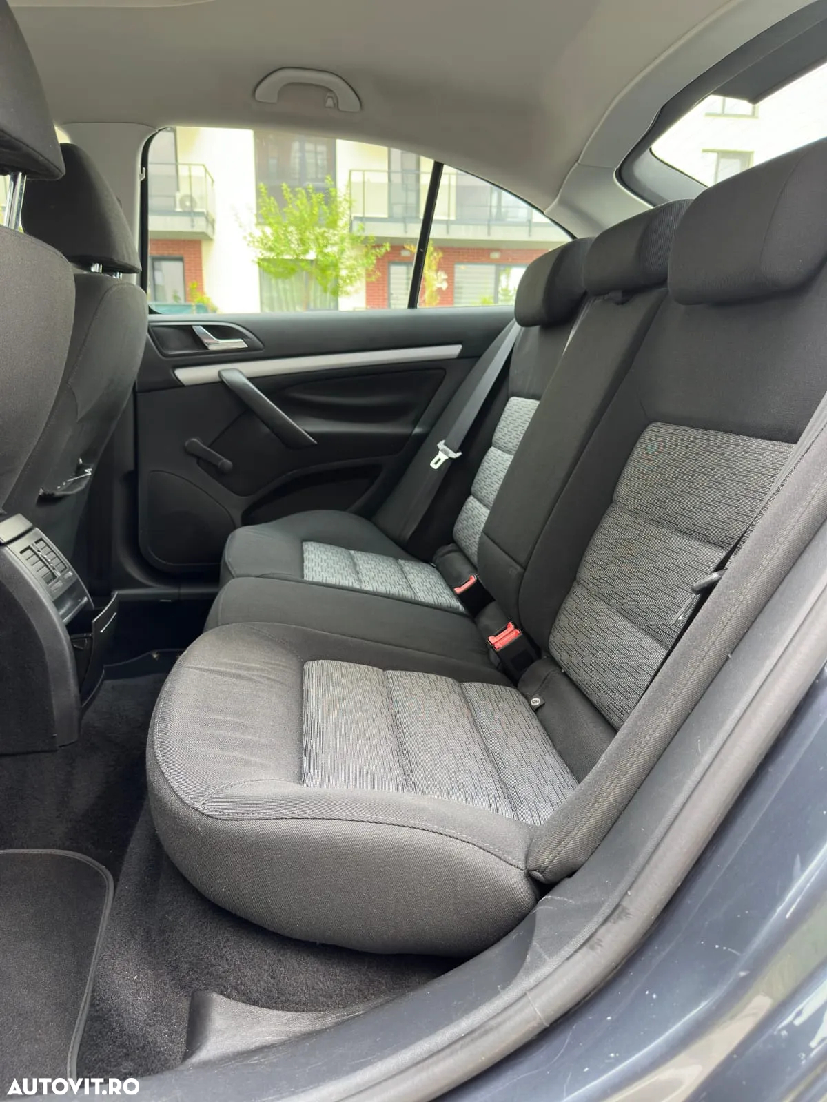 Skoda Octavia 1.9 TDI Ambiente - 10