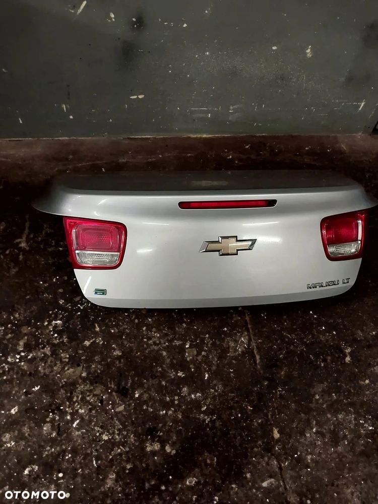 Chevrolet malibu  klapa tyl kompletna 2014r - 2