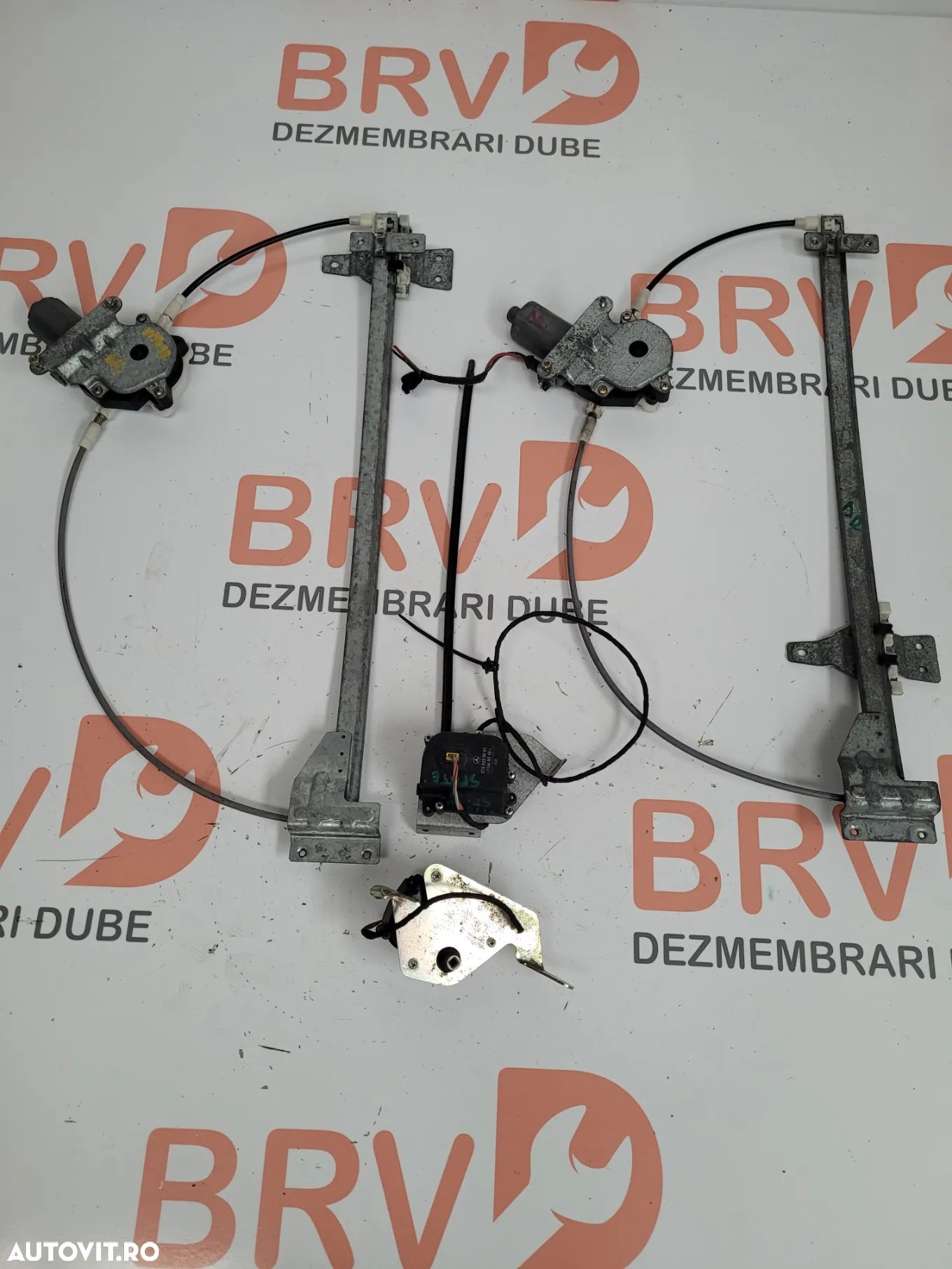 Macara usa pentru Mercedes Vito W638 Euro 2 (1998-2004) an fabricatie - 1