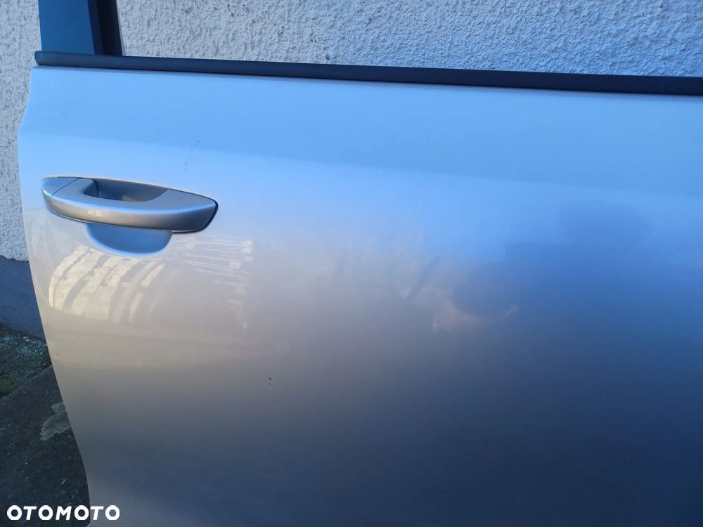 DRZWI PRZEDNIE PRAWE GOLF VI LA7W - 13
