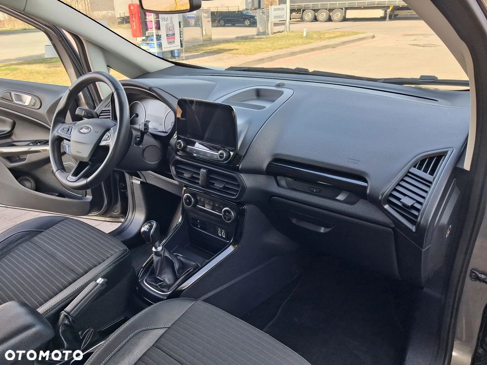 Ford EcoSport 1.0 EcoBoost TITANIUM - 31
