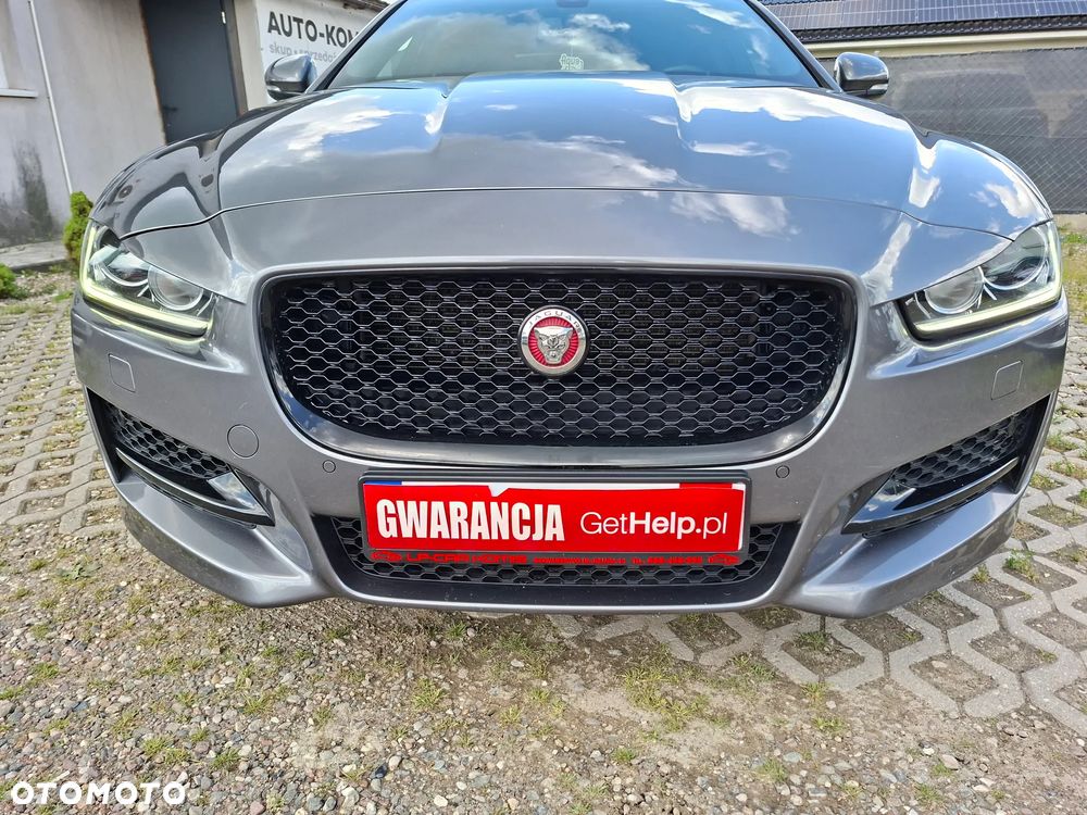 Jaguar XF 2.0 i4D AWD R-Sport - 31