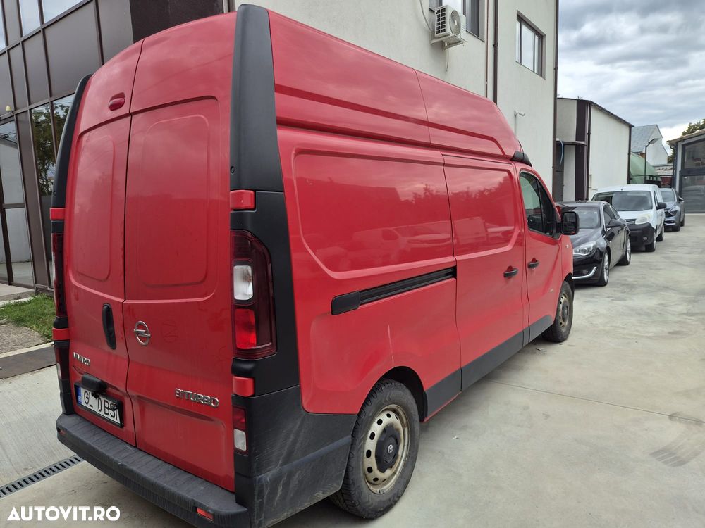 Opel Vivaro - 4