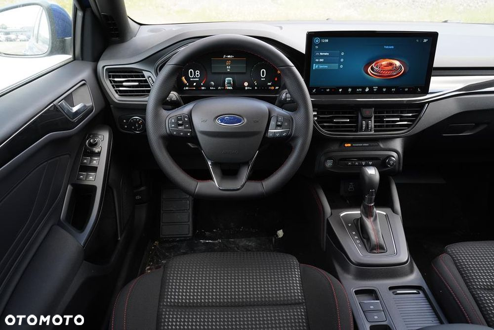 Ford Focus 1.0 EcoBoost mHEV ST-Line X - 13