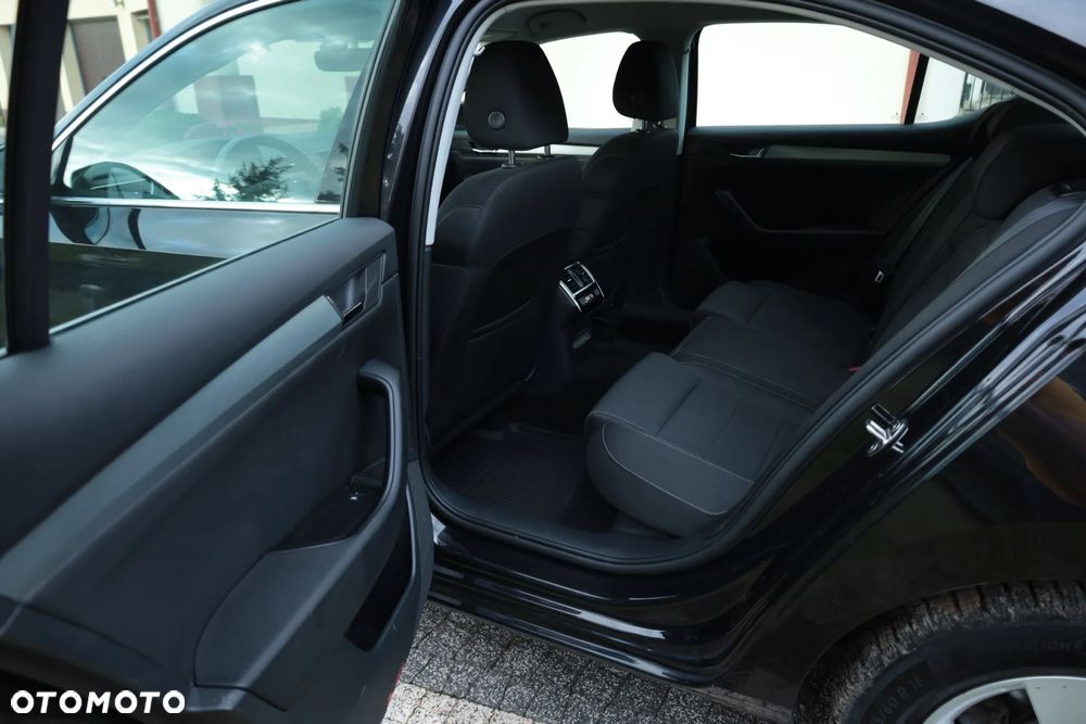 Skoda Superb 1.8 TSI Ambition - 21