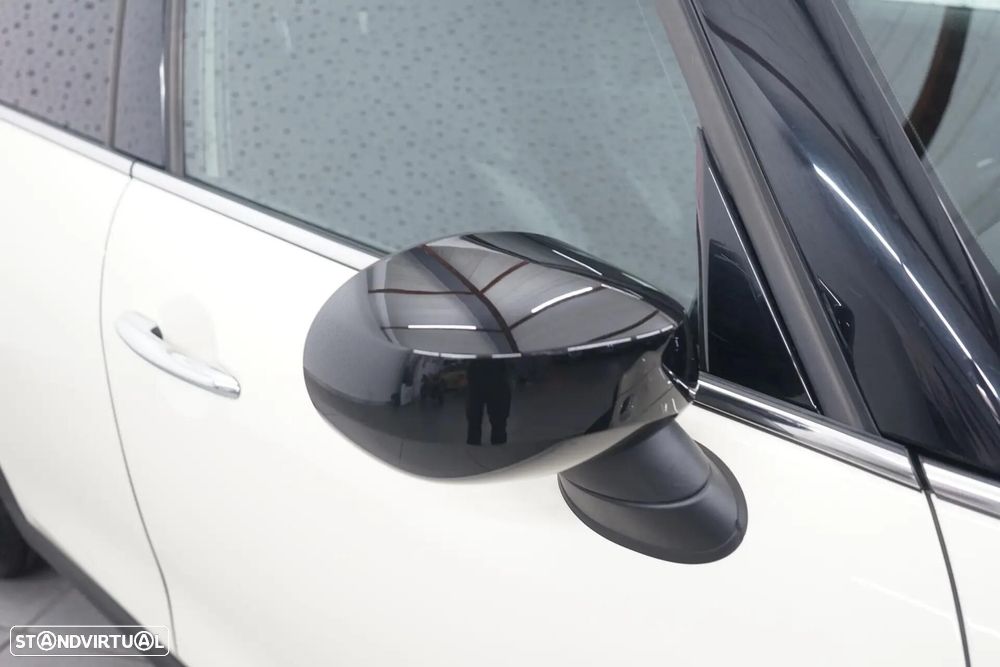 MINI 5 Portas Cooper Auto - 10