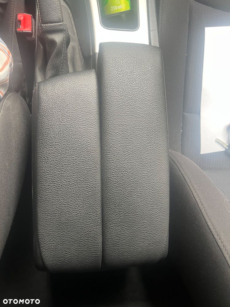 BMW Seria 3 320d DPF - 28