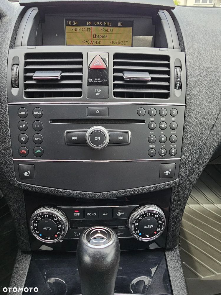 Mercedes-Benz Klasa C 180 Kompressor Automatik Avantgarde - 30
