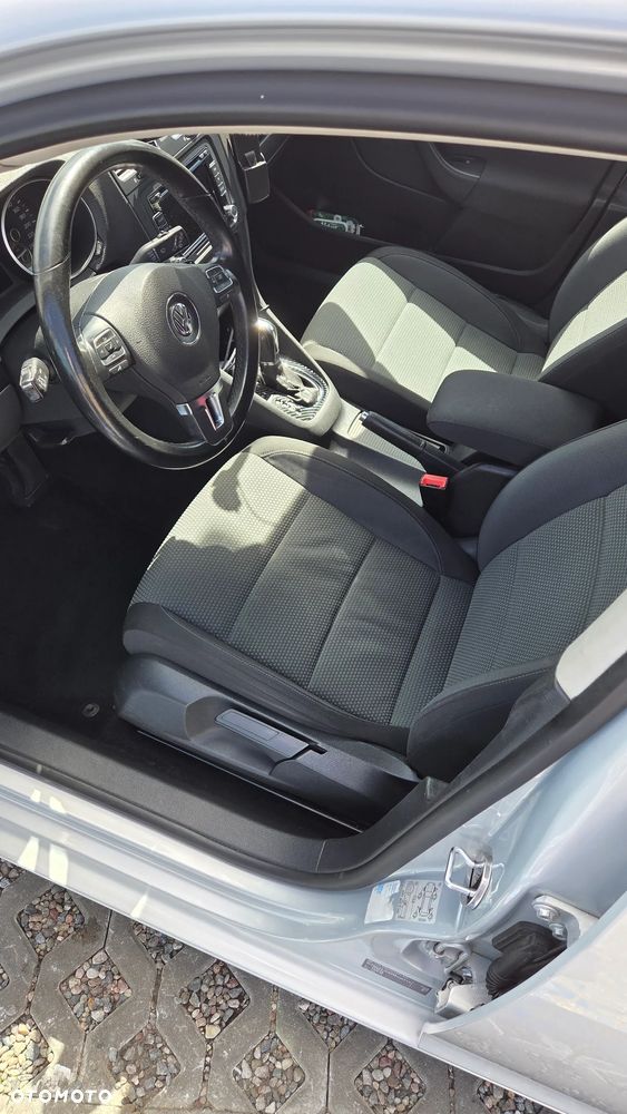 Volkswagen Golf 1.2 TSI Comfortline DSG - 12