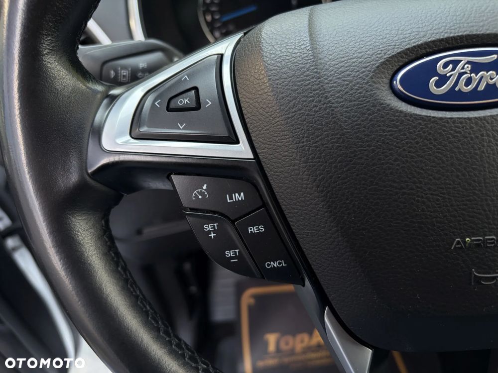 Ford S-Max 2.0 EcoBlue Titanium - 23