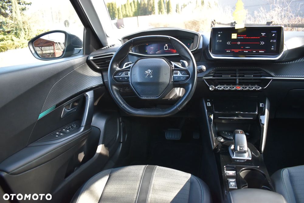 Peugeot 2008 1.5 BlueHDi Allure S&S EAT8 - 18