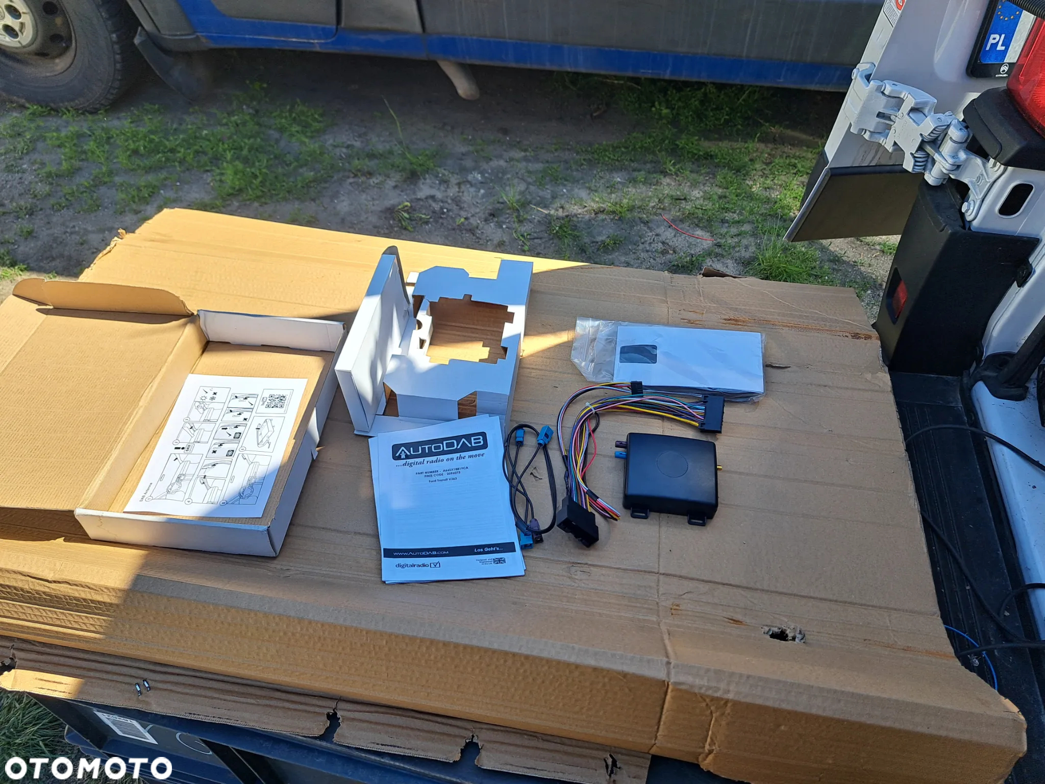 Moduł Antena DAB Ford Transit MK-8 2096073 A66SX18819CA Zestaw modułu odbioru radia DAB Ford DAB205 - 3