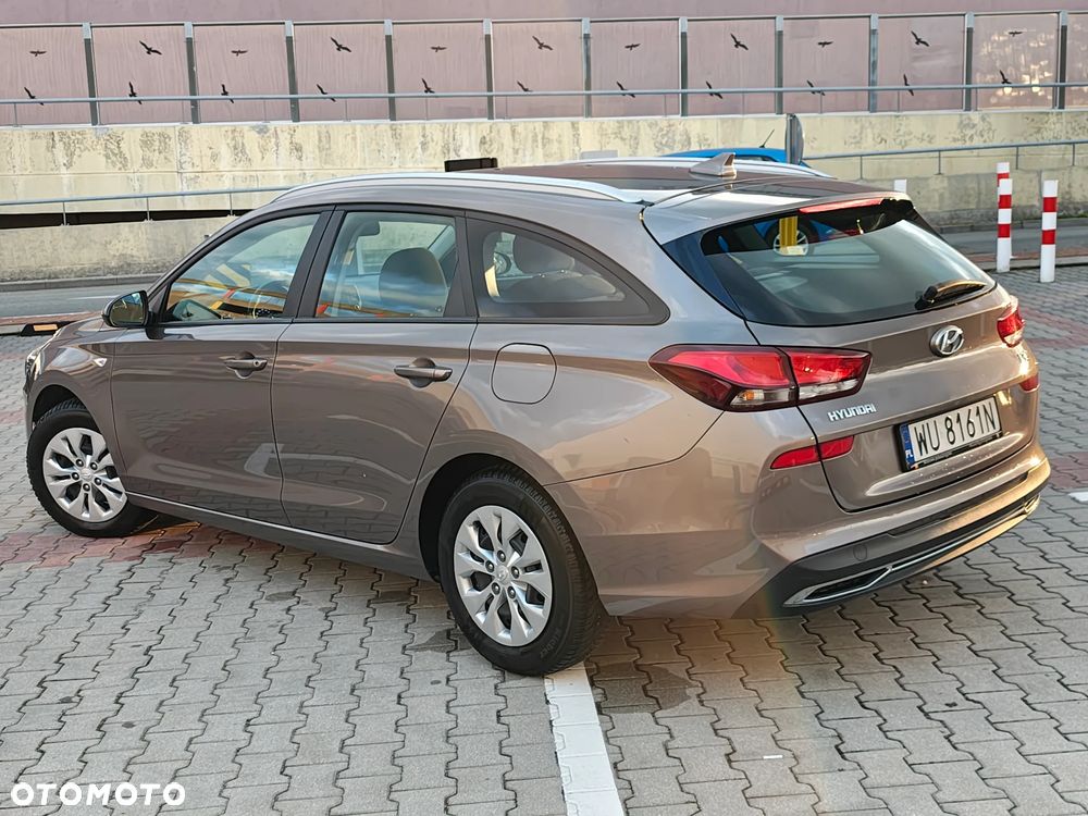 Hyundai i30 1.5 DPI Modern - 17