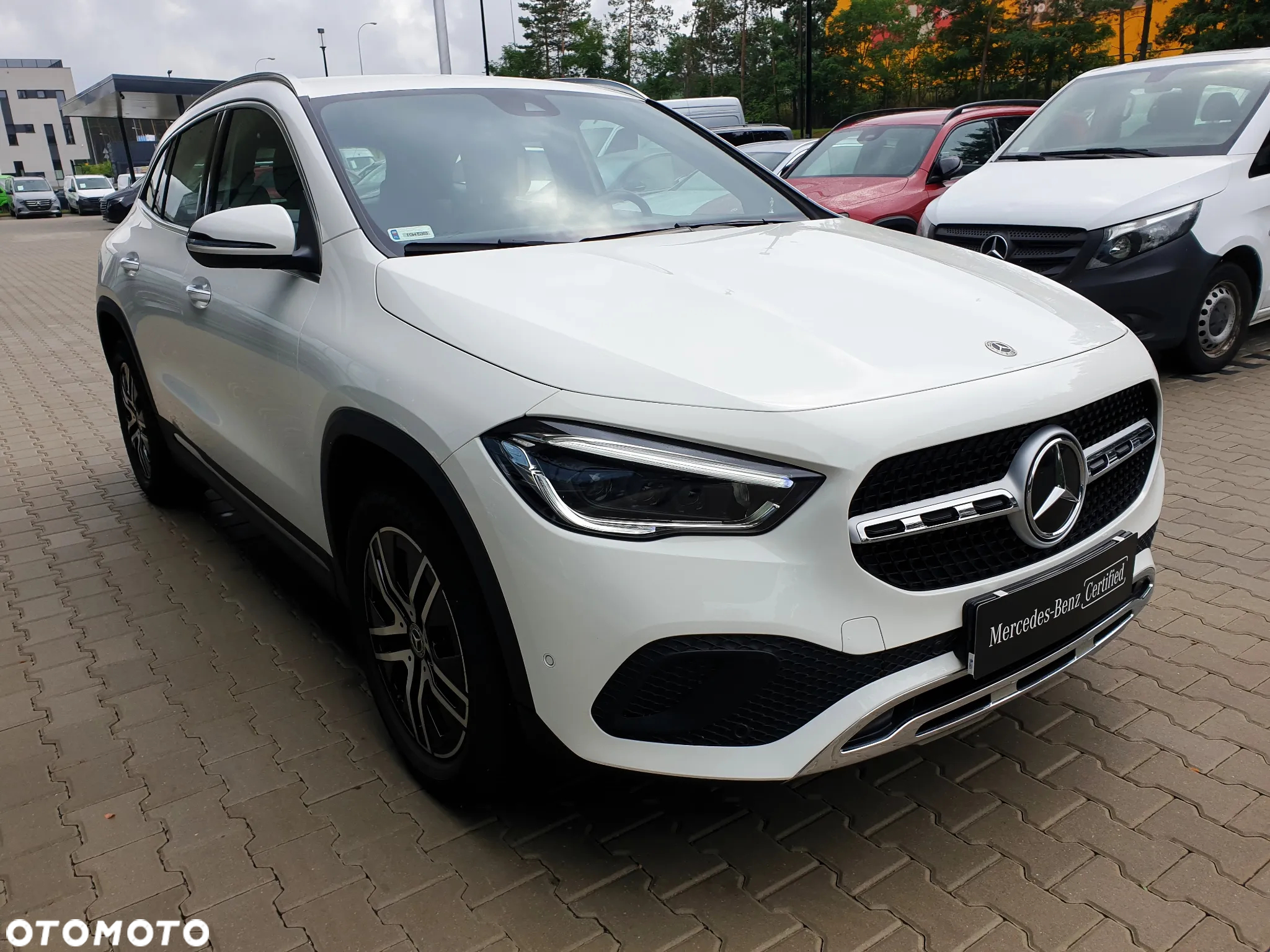 Mercedes-Benz GLA 200 Progressive - 3