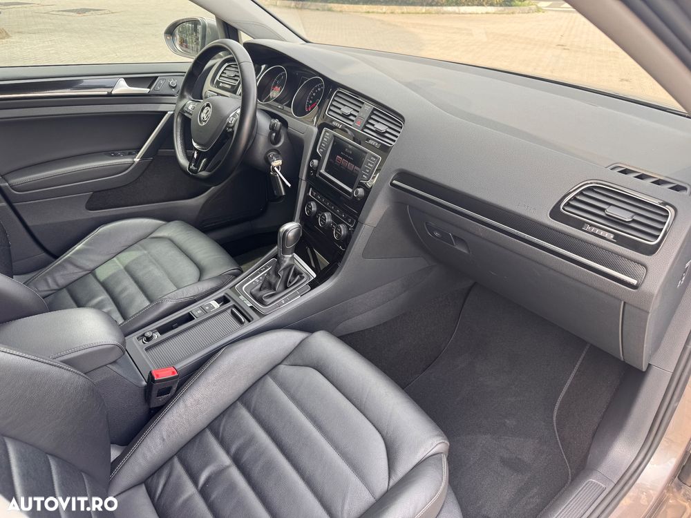 Volkswagen Golf 1.4 TSI ACT BMT DSG Highline - 12