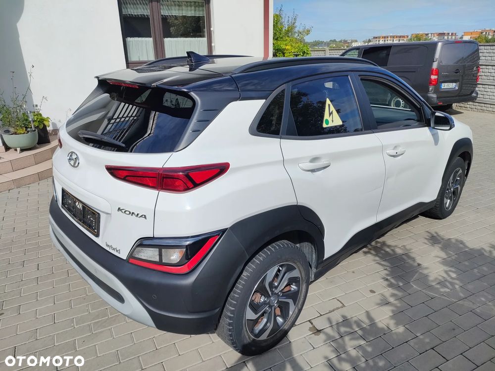 Hyundai Kona - 4