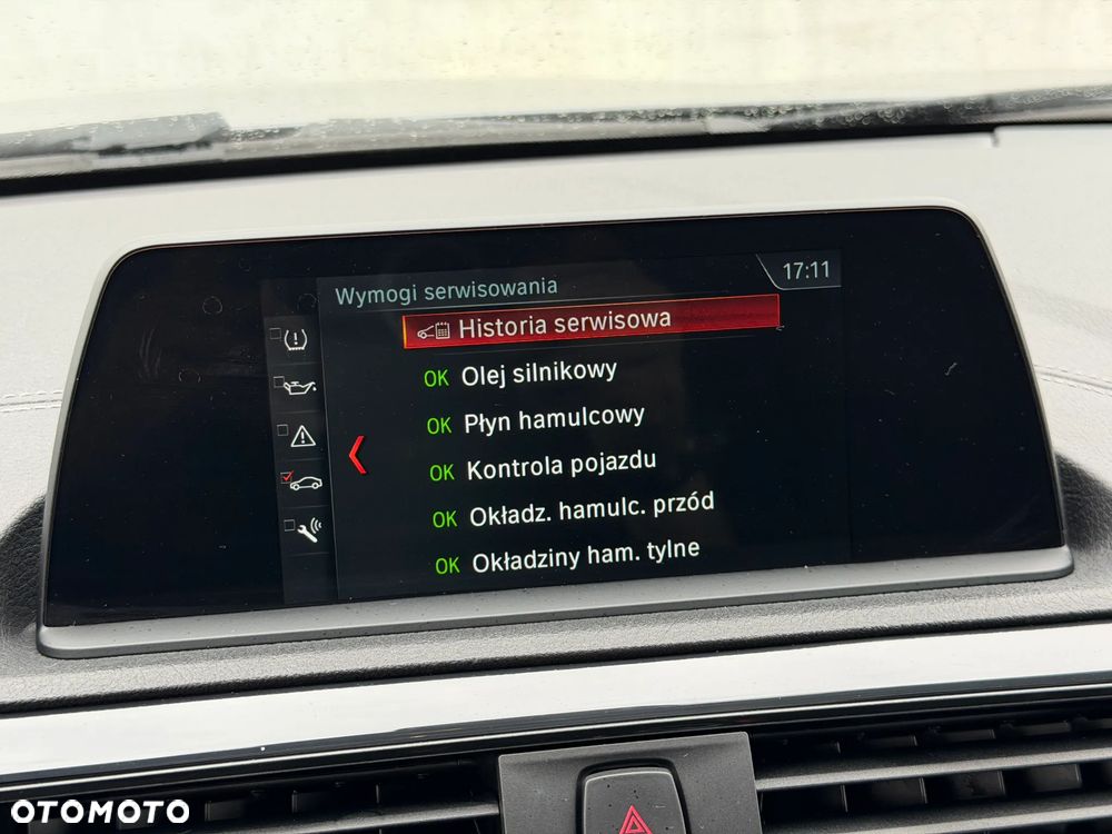 BMW Seria 1 118i - 22