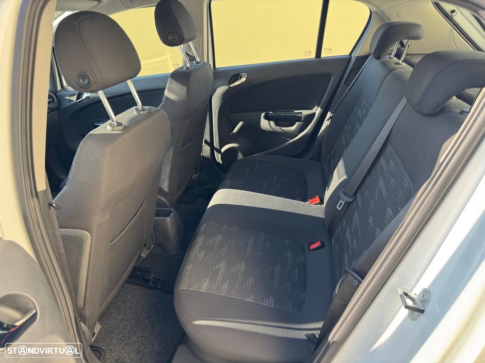 Opel Corsa 1.2 Cosmo - 14