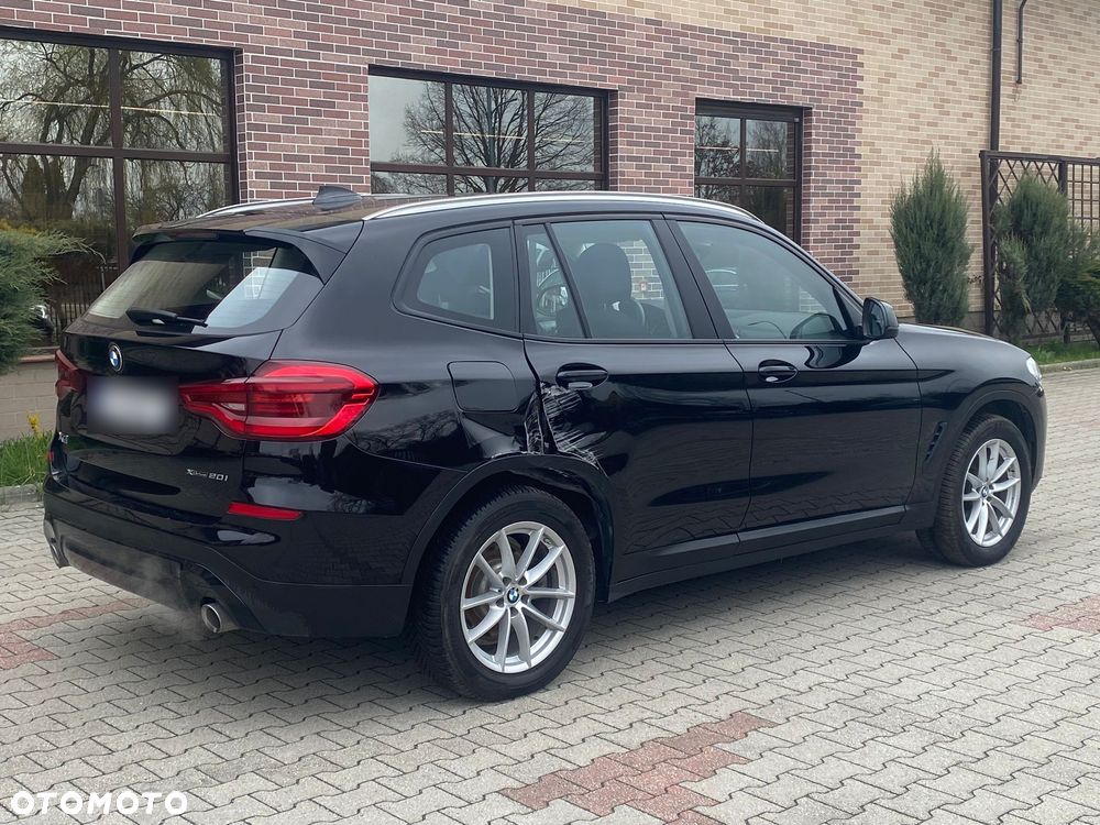 BMW X3 xDrive20i Advantage - 7