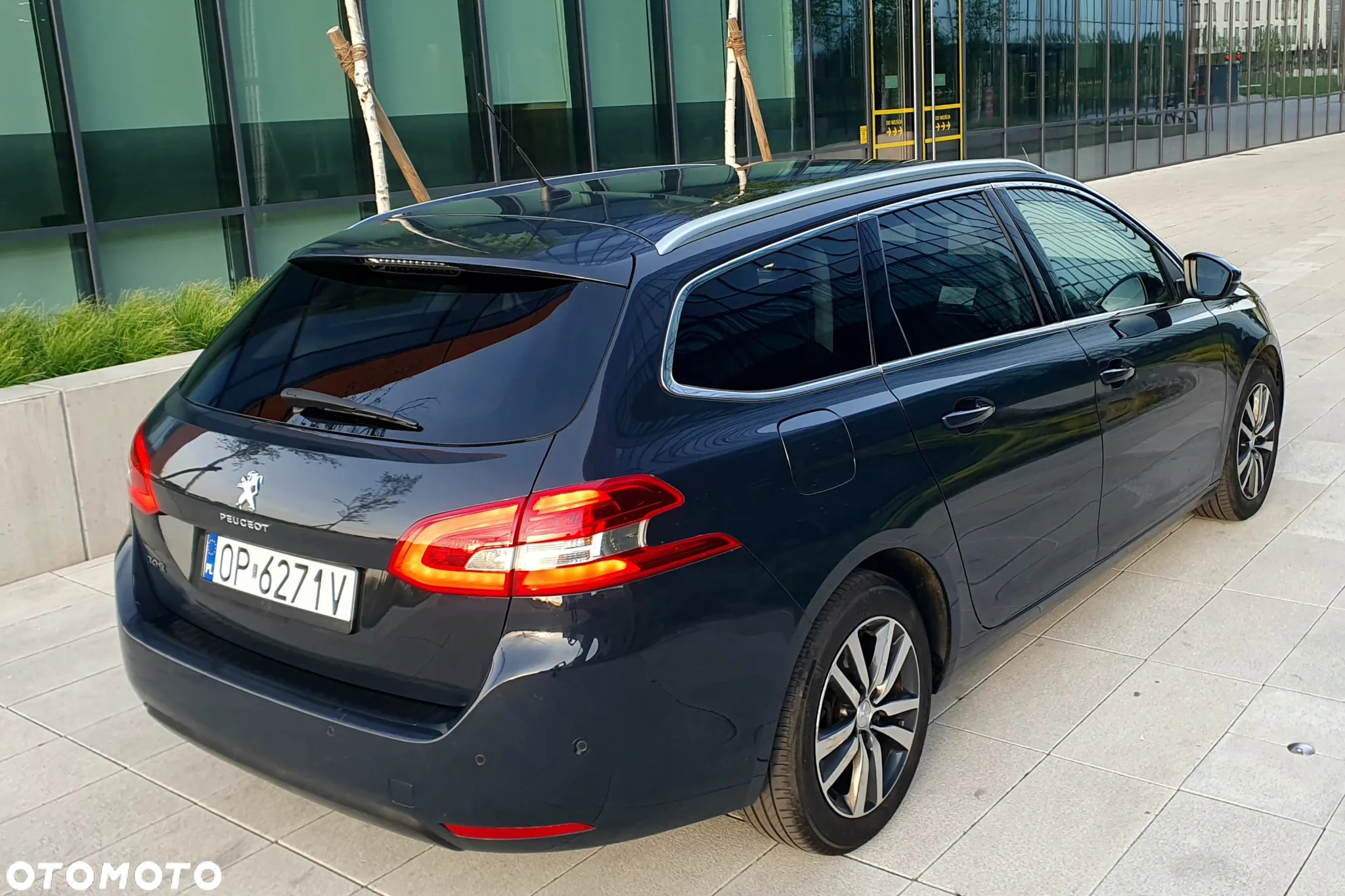 Peugeot 308 1.5 BlueHDi Allure Pack S&S - 12