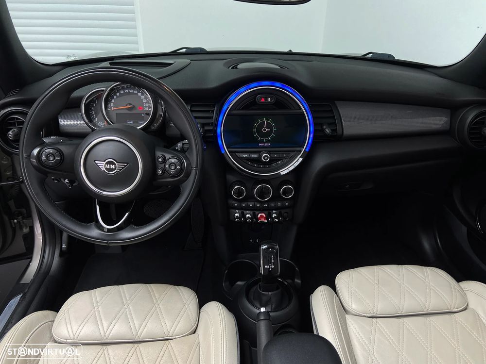 MINI Cabrio Cooper Auto - 15