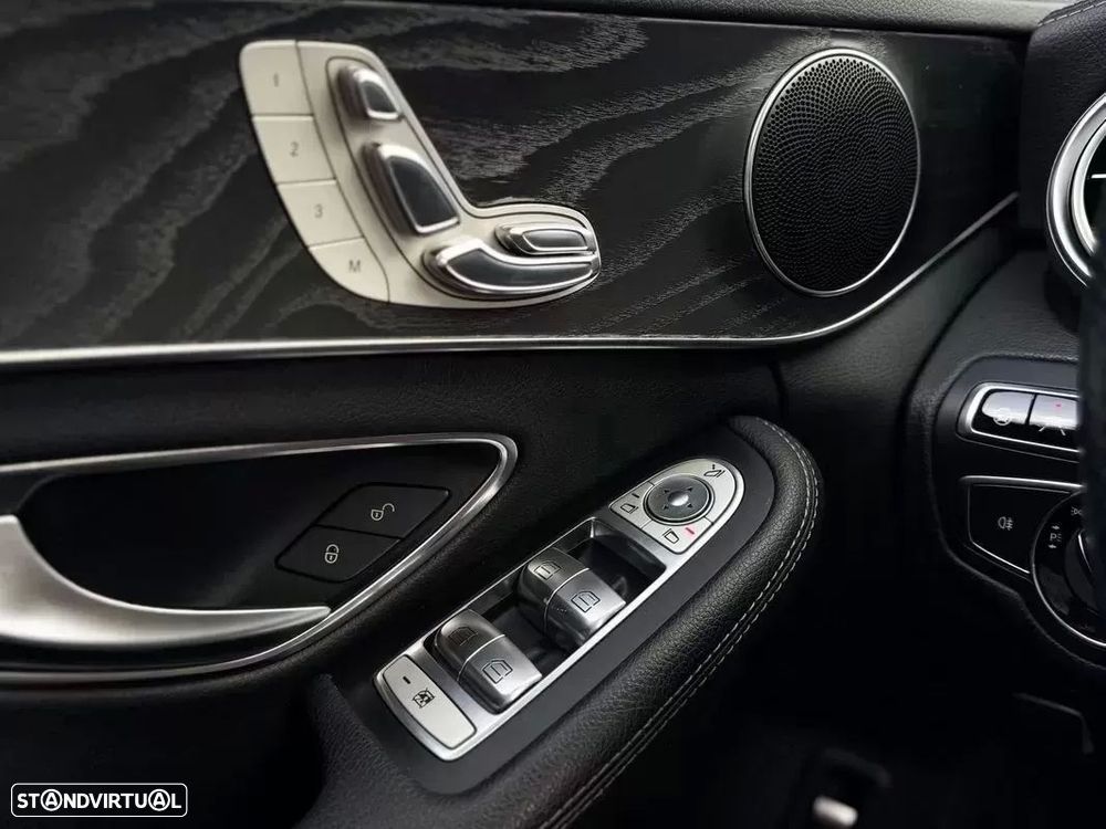 Mercedes-Benz C 250 (BlueTEC) d 4Matic Station 7G-TRONIC AMG Line — fotografia 11