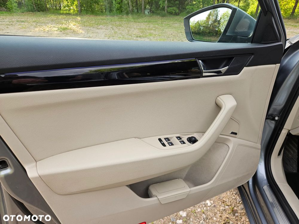 Skoda Superb 2.0 TDI L&K DSG7 - 13