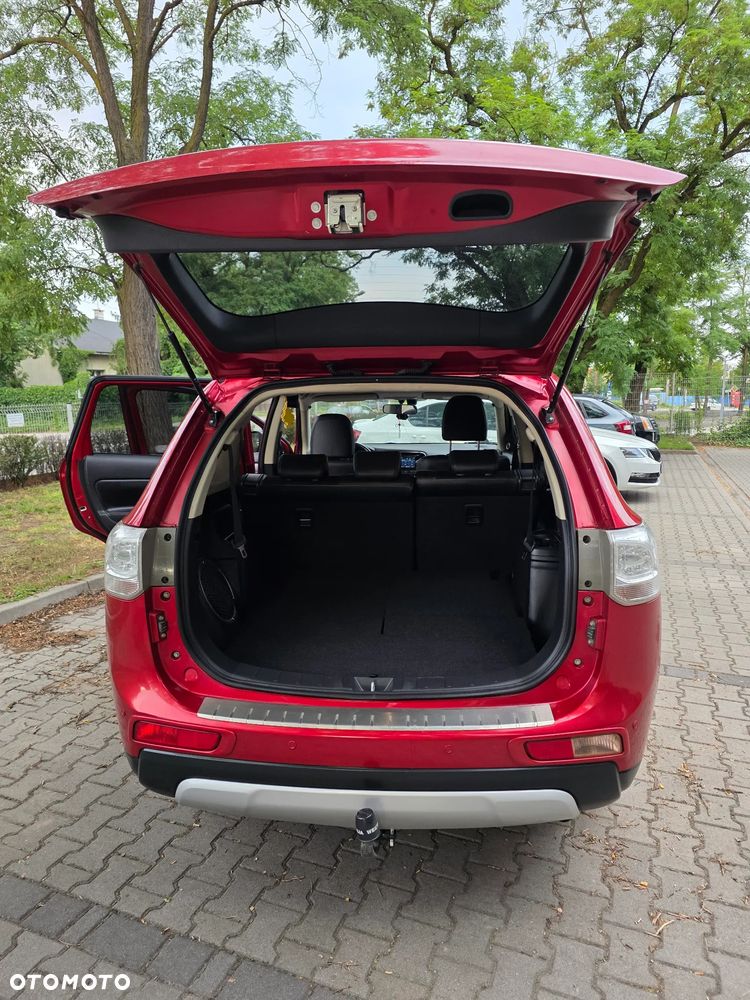 Mitsubishi Outlander 2.0 Intense + CVT - 19