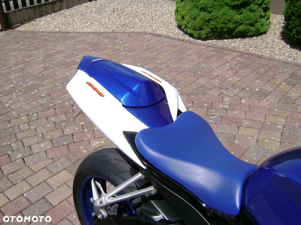 Suzuki GSX-R - 5