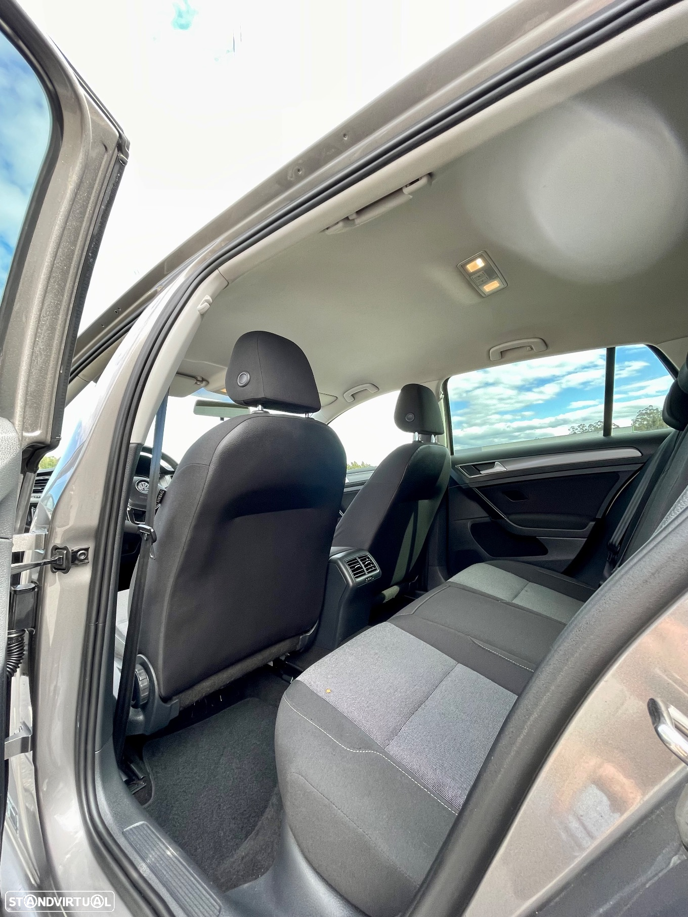 VW Golf 1.6 TDi Trendline - 48