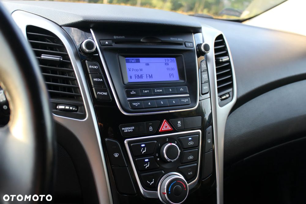 Hyundai i30 1.6 Trend - 31