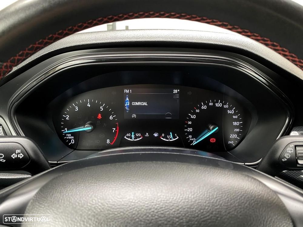 Ford Focus 1.0 EcoBoost MHEV ST-Line - 31