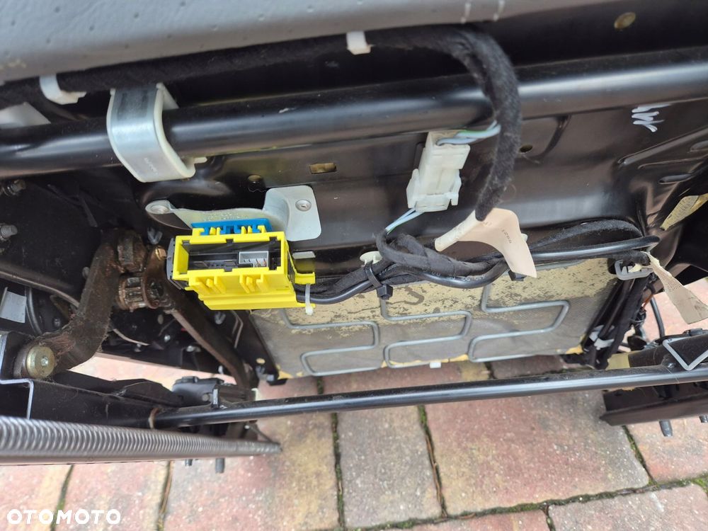 fotel prawy szary porsche boxster 987 - 5