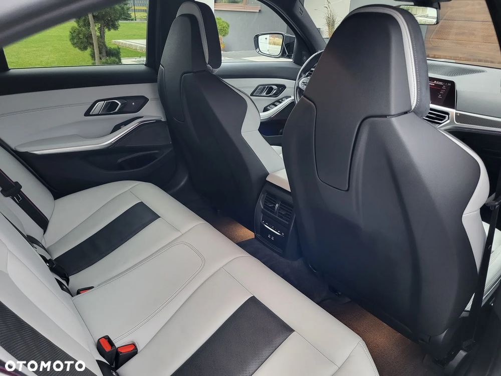 BMW M3 M Competition xDrive sport - 28