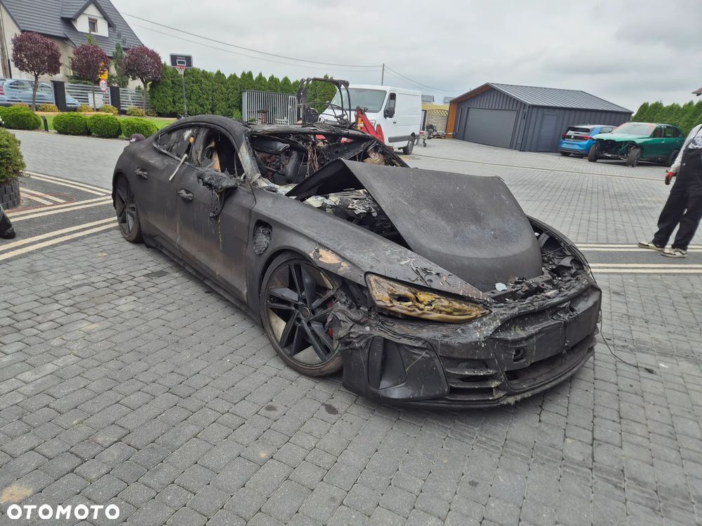 Audi e-tron GT S - 1