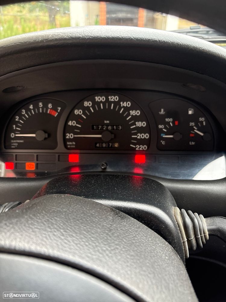 Opel Astra 1.6i GT - 11