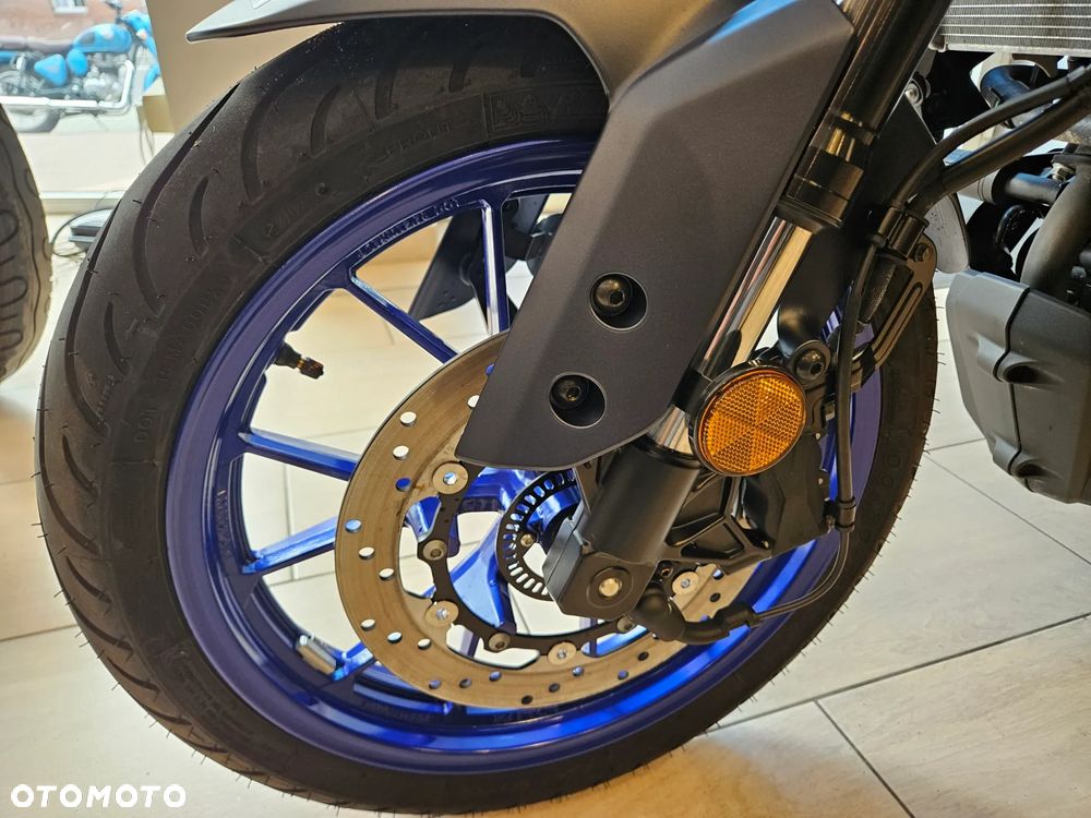 Yamaha MT - 12