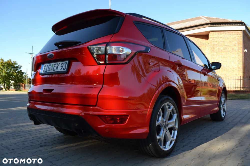 Ford Kuga 1.5 EcoBoost 2x4 ST-Line - 15