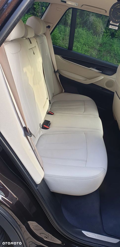 BMW X5 xDrive25d - 13