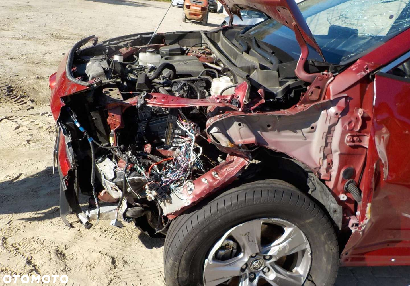Toyota RAV4 - 8