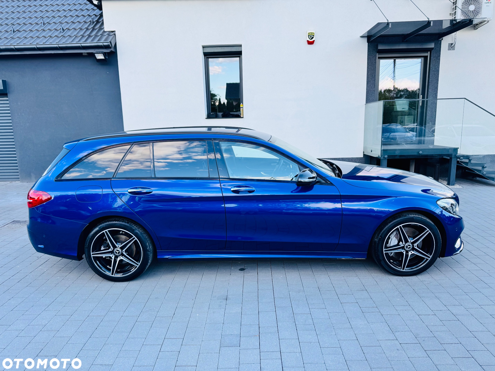 Mercedes-Benz Klasa C 250 T 7G-TRONIC AMG Line - 12