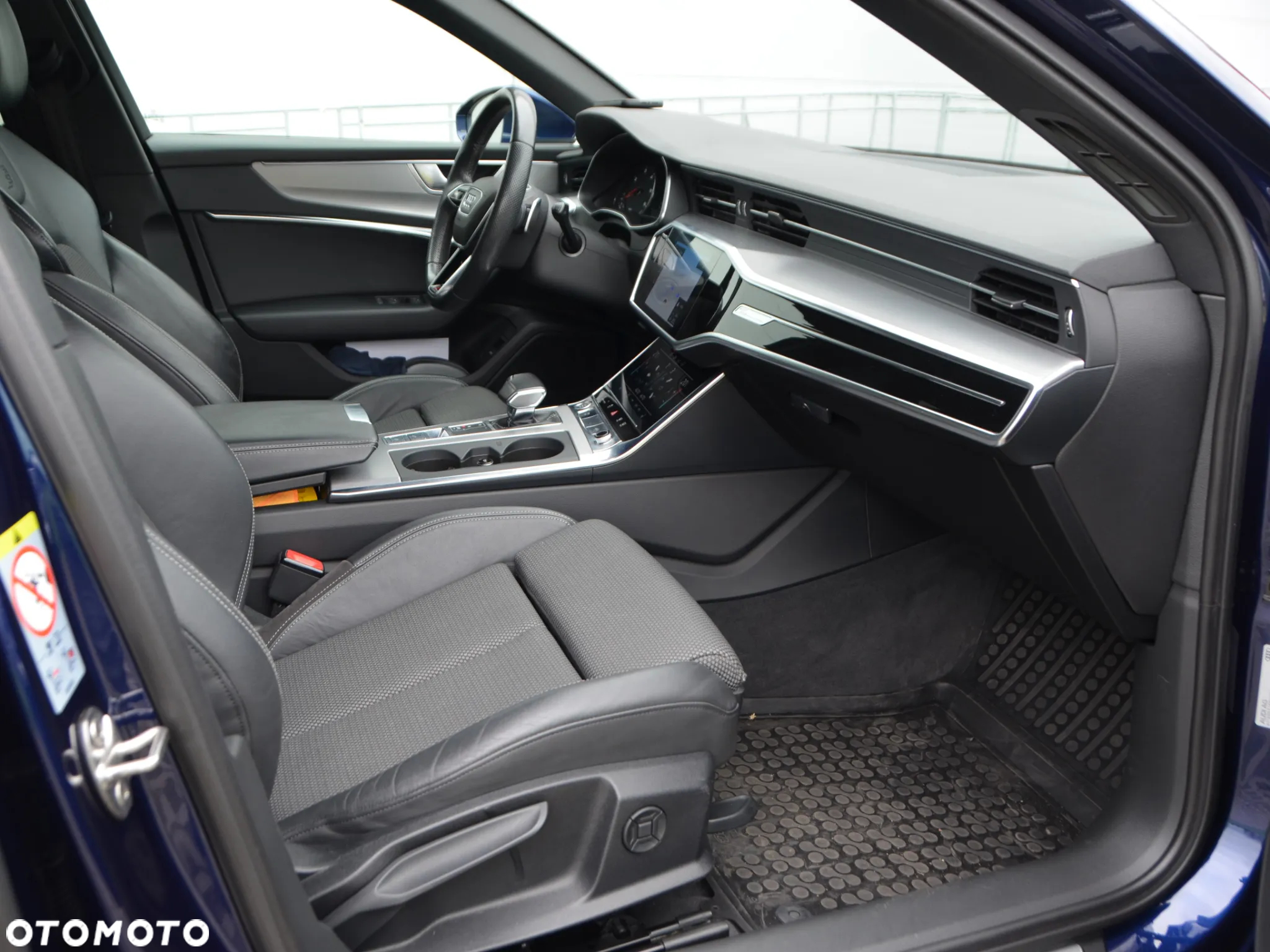 Audi A6 - 12