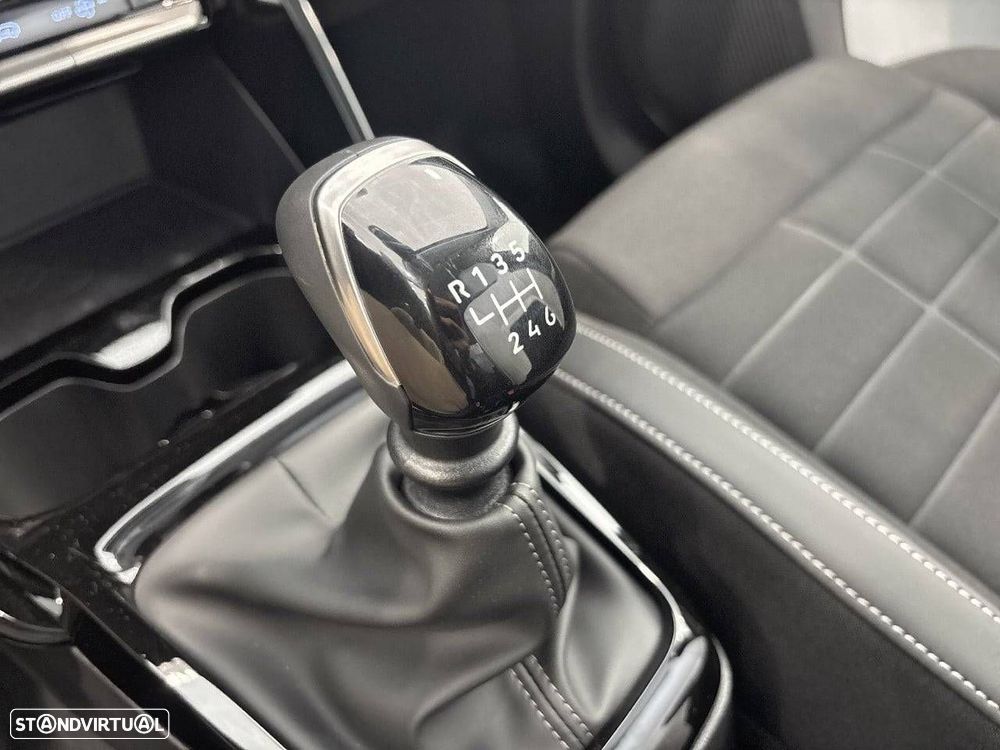 Citroën C3 1.2 PureTech Max - 18