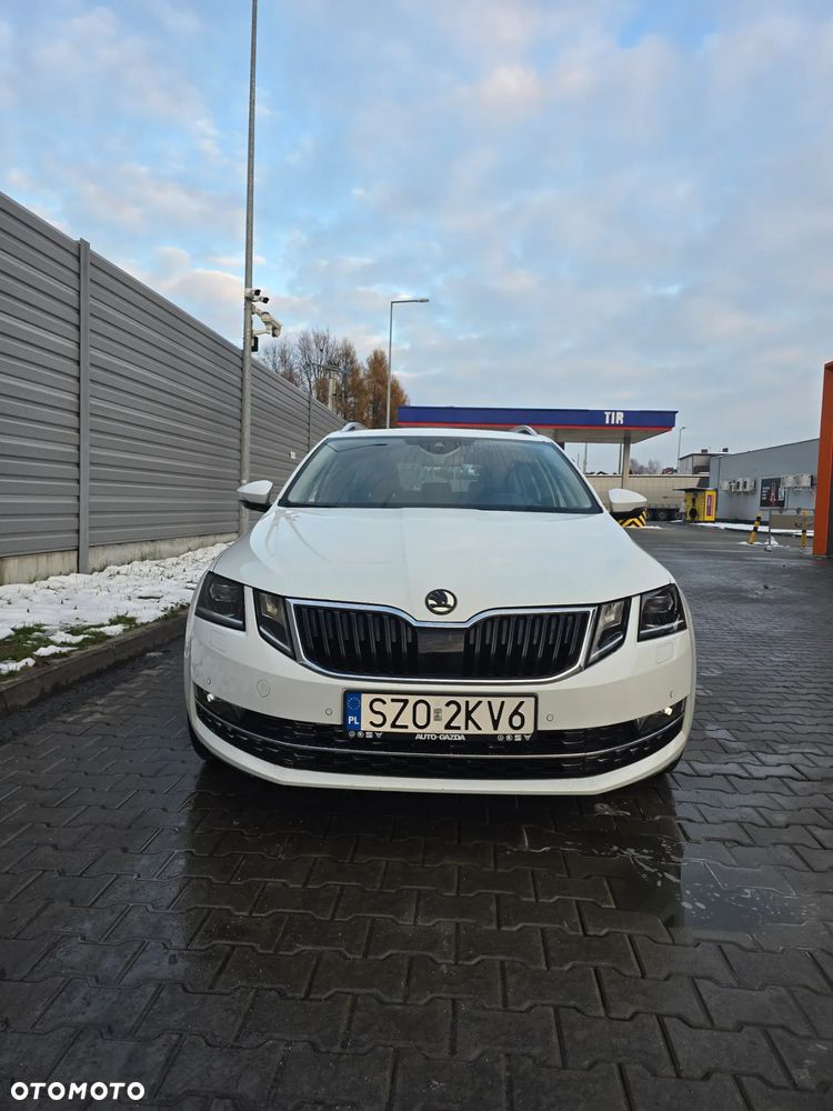 Skoda Octavia 1.6 TDI DSG Premium Edition - 18