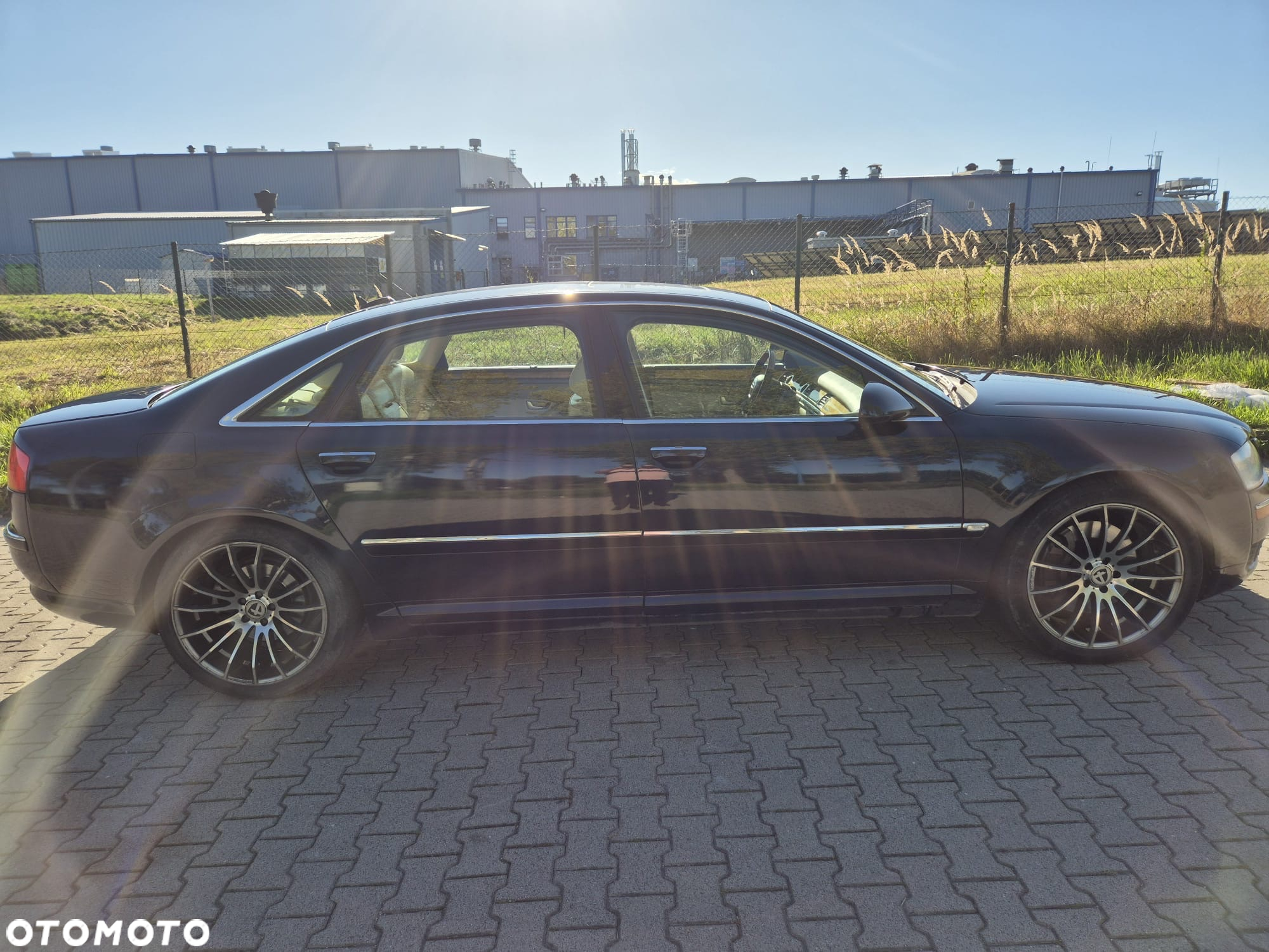 Audi A8 4.2 L Quattro - 5
