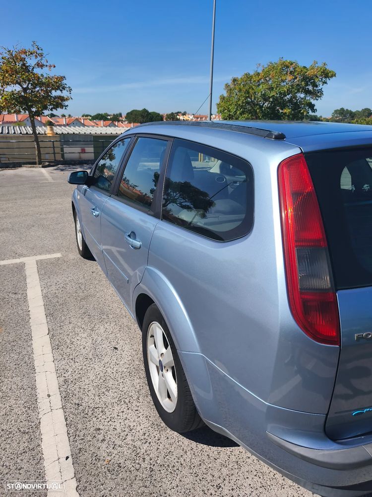 Ford Focus SW 1.6 TDCi Connec. - 4