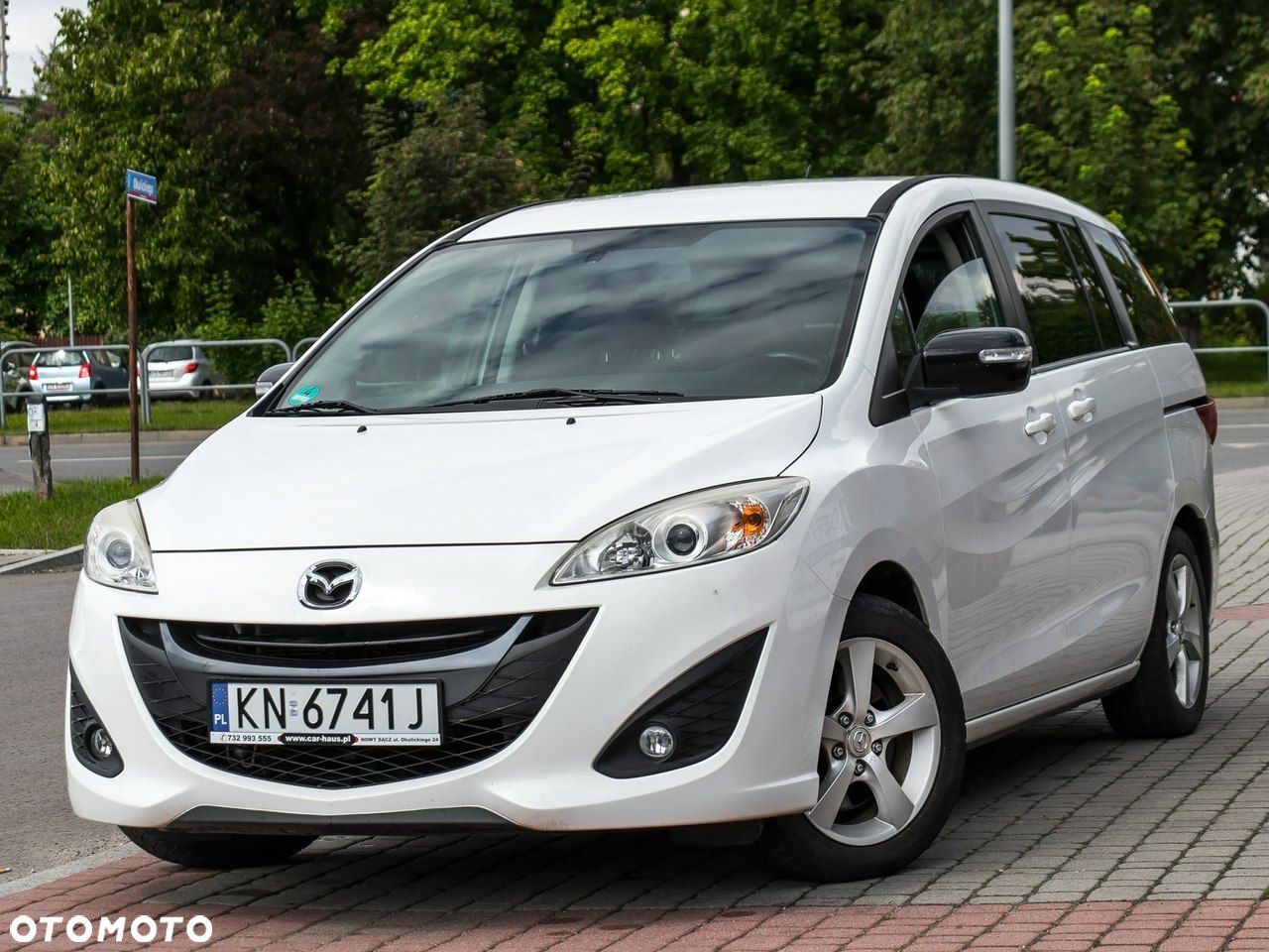 Mazda 5 - 1