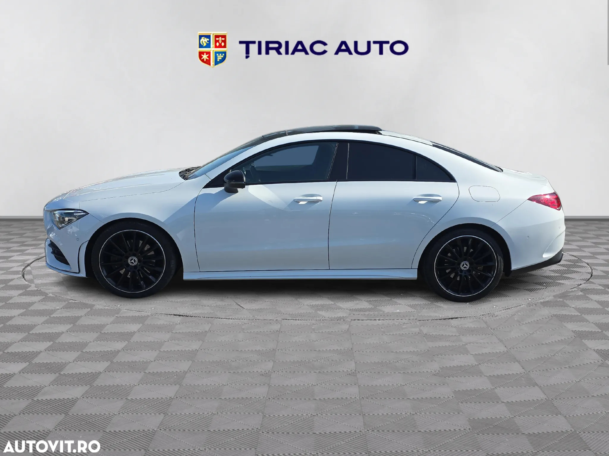Mercedes-Benz CLA 220 d Coupe Aut. - 2