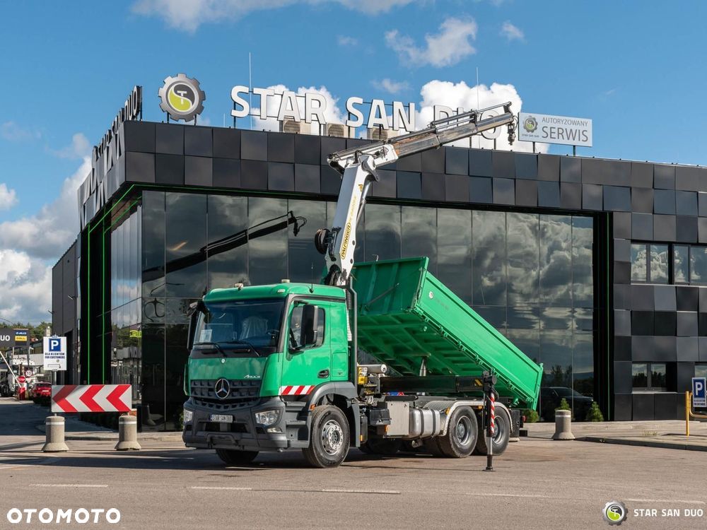 Mercedes-Benz Arocs