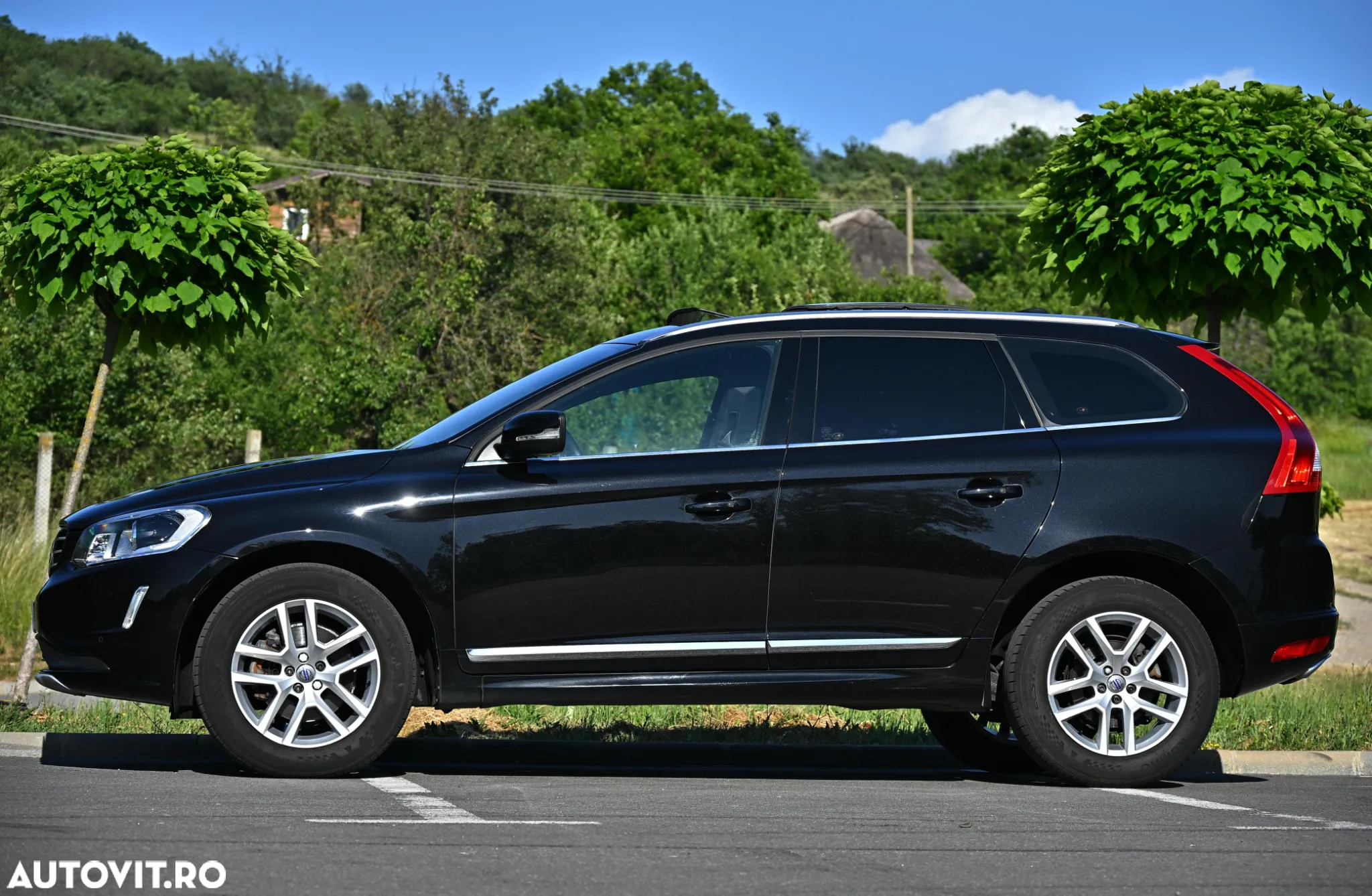 Volvo XC 60 D4 AWD Geartronic Linje Inscription - 4